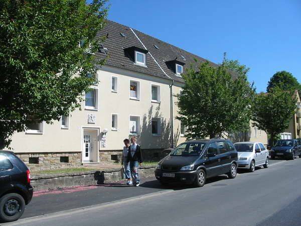 Schöner Wohnen bei der LEG: 3 Zimmerwohnung mit Balkon und neuem Badezimmer im Eilperfeld!