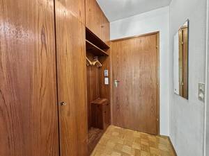 Attraktives Apartment in ruhiger Lage von München-Solln mit großzügiger Süd-Loggia – 81479 München – Vorschaubild 2