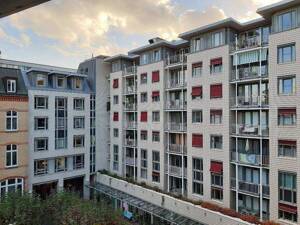 ABC Straße 44-46 - 2,5 Zi.-Whg. - 4. OG - Balkon - 1a Lage - Concierge 7/24 – 20354 Hamburg – Vorschaubild 2