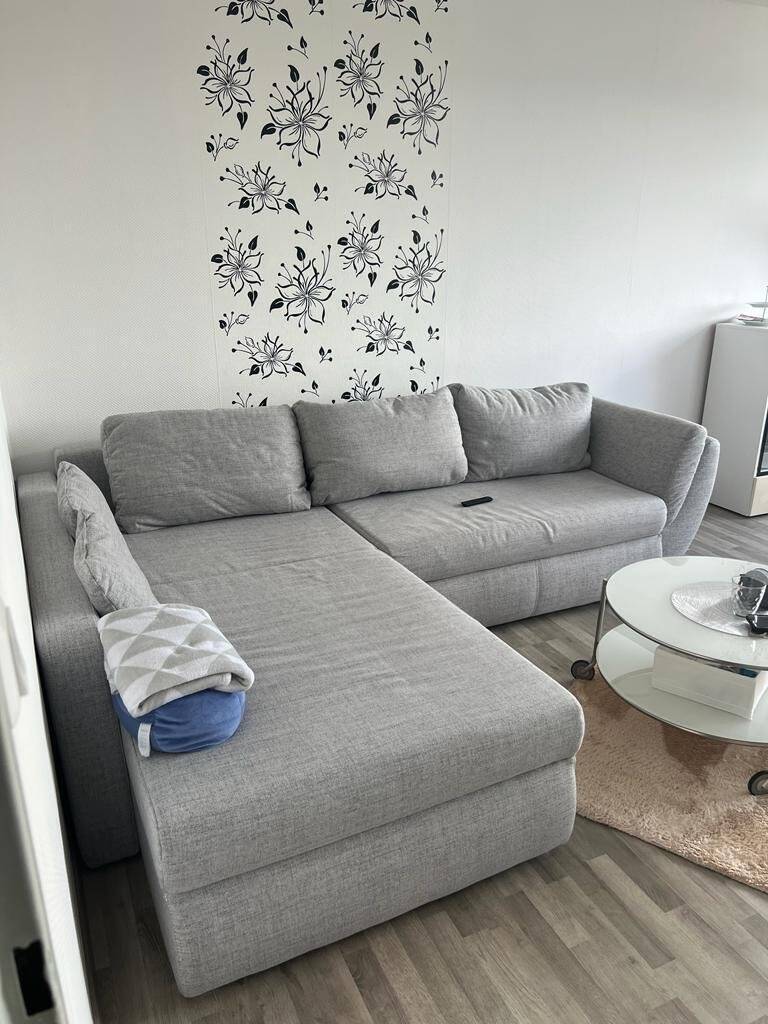 Möblierte 2-Zimmer-Wohnung mit Balkon & Aufzug in Wuppertal-Oberbarmen