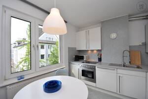 Möblierte 2-Zimmerwohnung mit Balkon im Agnesviertel – 50670 Köln – Vorschaubild 3