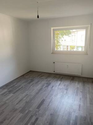 Topgepflegte, moderne 2-Zimmer-Wohnung mit Einbauküche, Balkon und Außenstellplatz in Velbert-Mitte – 42551 Velbert – Vorschaubild 9