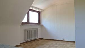 Ruhig gelegene, 2-Zimmer-Wohnung im DG mit Einbauküche – 70378 Stuttgart – Vorschaubild 8