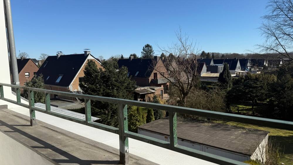 Charmante Dachgeschosswohnung in Herten-Disteln I Frisch renoviert mit Südbalkon!