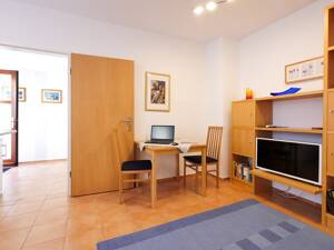 ruhige 2-Zimmer-Wohnung in Stuttgart-Münster - WOHNEN AUF ZEIT _ – 70376 Stuttgart – Vorschaubild 4