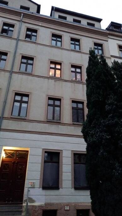 helle 2-Zimmer- Wohnung mit EBK und Aufzug – Chemnitz – Vorschaubild 2