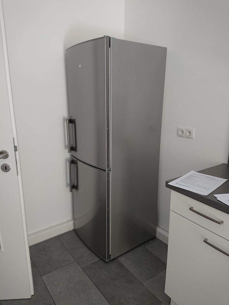 helle 2-Zimmer im EG mit Balkon & Einbauküche – Nürnberg – Vorschaubild 8