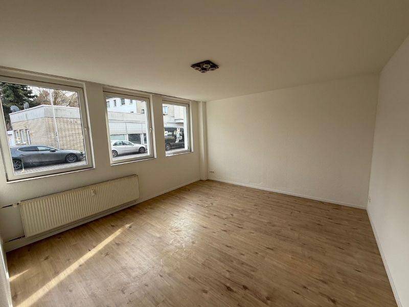 Renditestarkes Investment in 1A-Lage: 14 Wohnungen, 4 Gewerbeeinheiten, Stellplätze & Garagen – Mönchengladbach – Vorschaubild 5