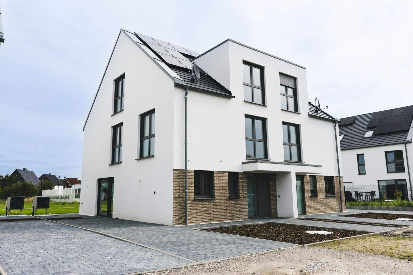 EXKLUSIVES WOHNEN IM GRÜNEN WINKEL - ARCHITEKTUR TRIFFT LEBENSQUALITÄT – Hamm – Vorschaubild 6