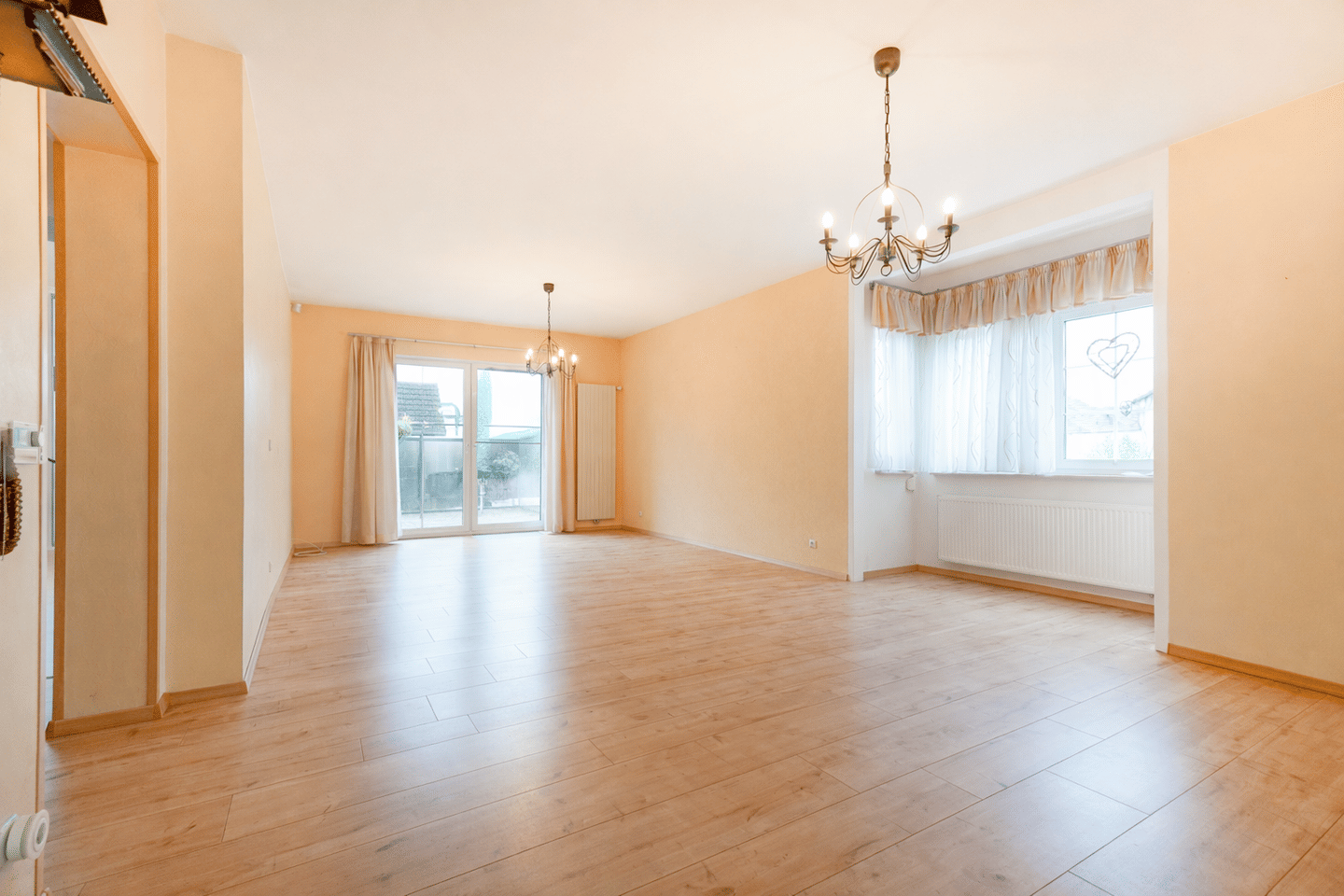 Raum, Ruhe & Lebensqualität - Großzügiges Zuhause nahe Berlin – Blankenfelde-Mahlow – Bild 1 von 9