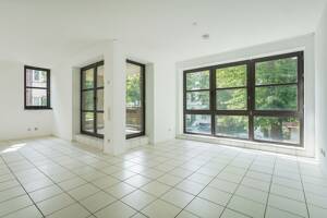 Oberkassel: 2 Zimmerwohnung mit großer Loggia und Garage – 40545 Düsseldorf – Vorschaubild 5