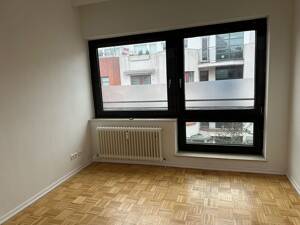 Zentral gelegene 2 Zimmer ETW in der Fußgängerzone – 21031 Hamburg – Vorschaubild 3