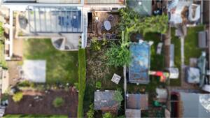 **Erfüllen Sie sich Ihren Traum vom Eigenheim - Sanierungsbedürftiges Reihenmittelhaus** – 45279 Essen – Vorschaubild 9