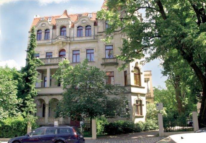 3-Zi-Penthousewohnung ab 01.11.25 in stilvoller Stadtvilla in Dresden in direkter Nähe der Technischen Universität