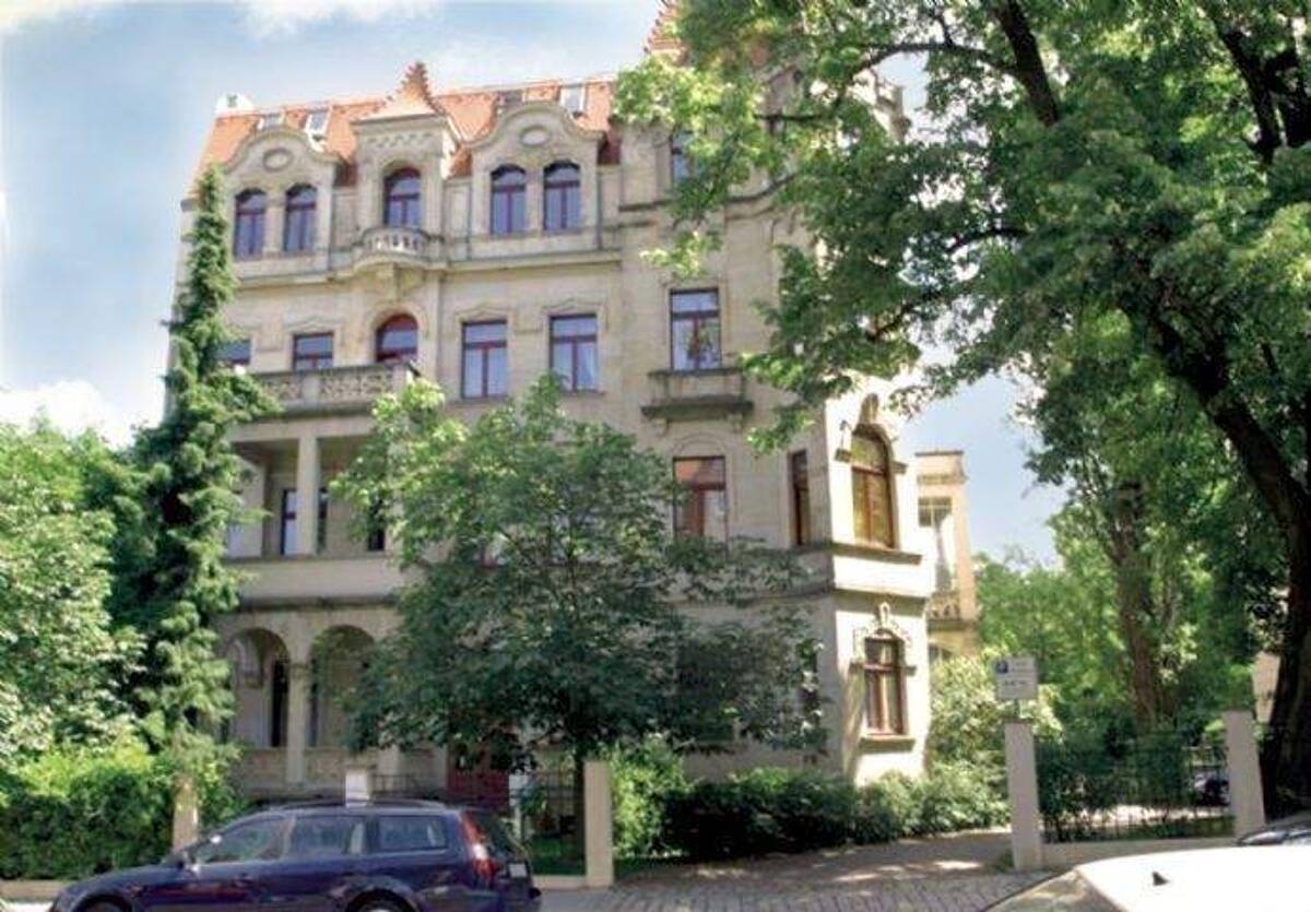 3-Zi-Penthousewohnung ab 01.11.25 in stilvoller Stadtvilla in Dresden in direkter Nähe der Technischen Universität – 1069 Dresden – Bild 1 von 8
