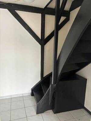 Teilmodernisierte 3-Zimmer-Maisonette-Dachgeschoßwohnung mit Balkon in Köln-Buchheim – 51065 Köln – Vorschaubild 7