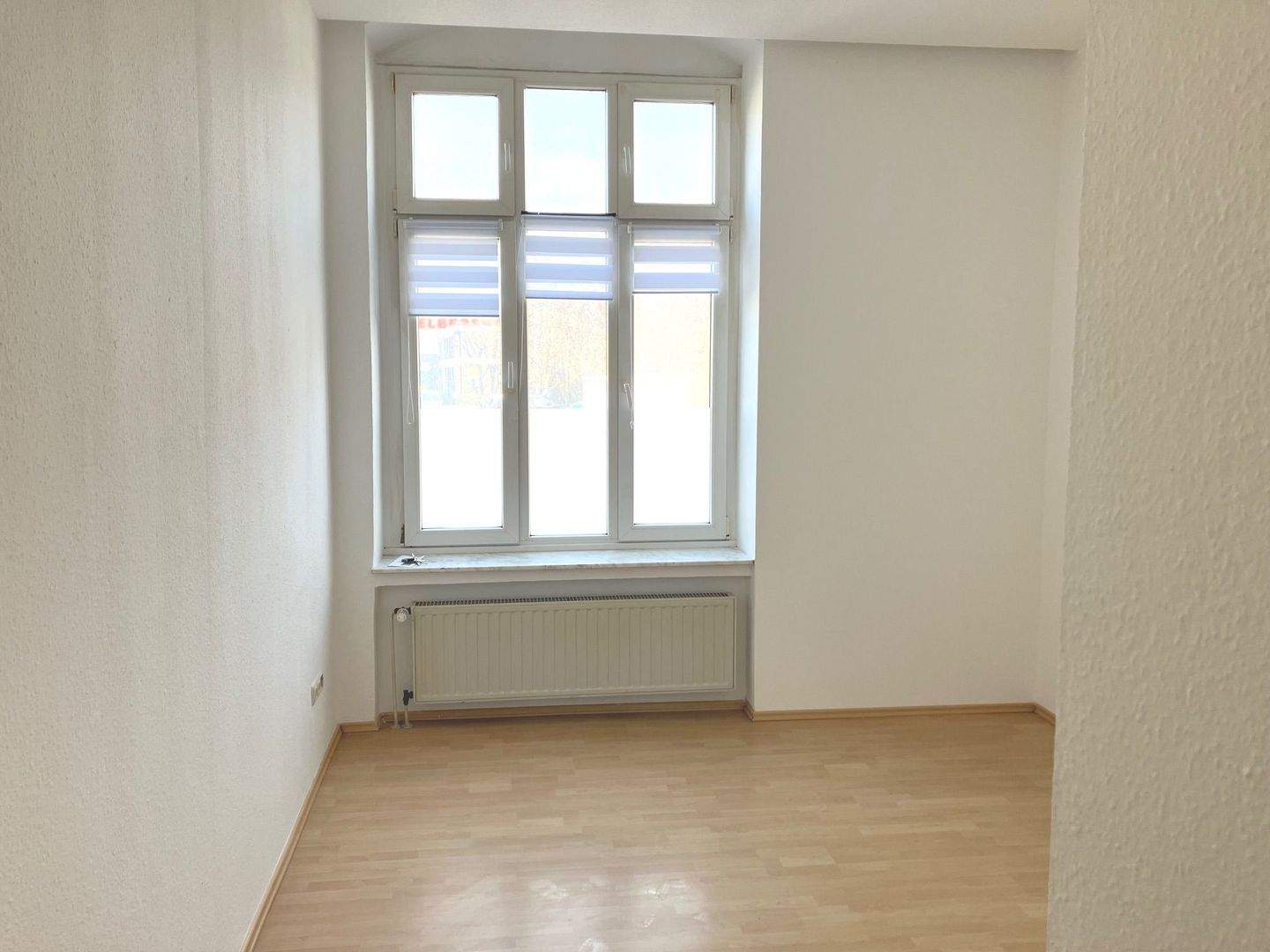 Schönes App. 1,5-Zimmer Wohnung im EG eines Mehrfamilienhauses in der Innenstadt von Hagen zu vermieten – Hagen – Vorschaubild 2