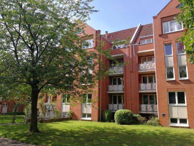 Für Studenten-Pärchen! 2 Zi.Whg. mit Balkon inkl. Pkw-Stellplatz an der Uni-Kiel