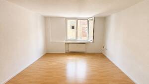 Schöne Familienwohnung in der Wiesenstr. 11 (nähe Weselerstraße) zu vermieten ! – 47169 Duisburg – Vorschaubild 5