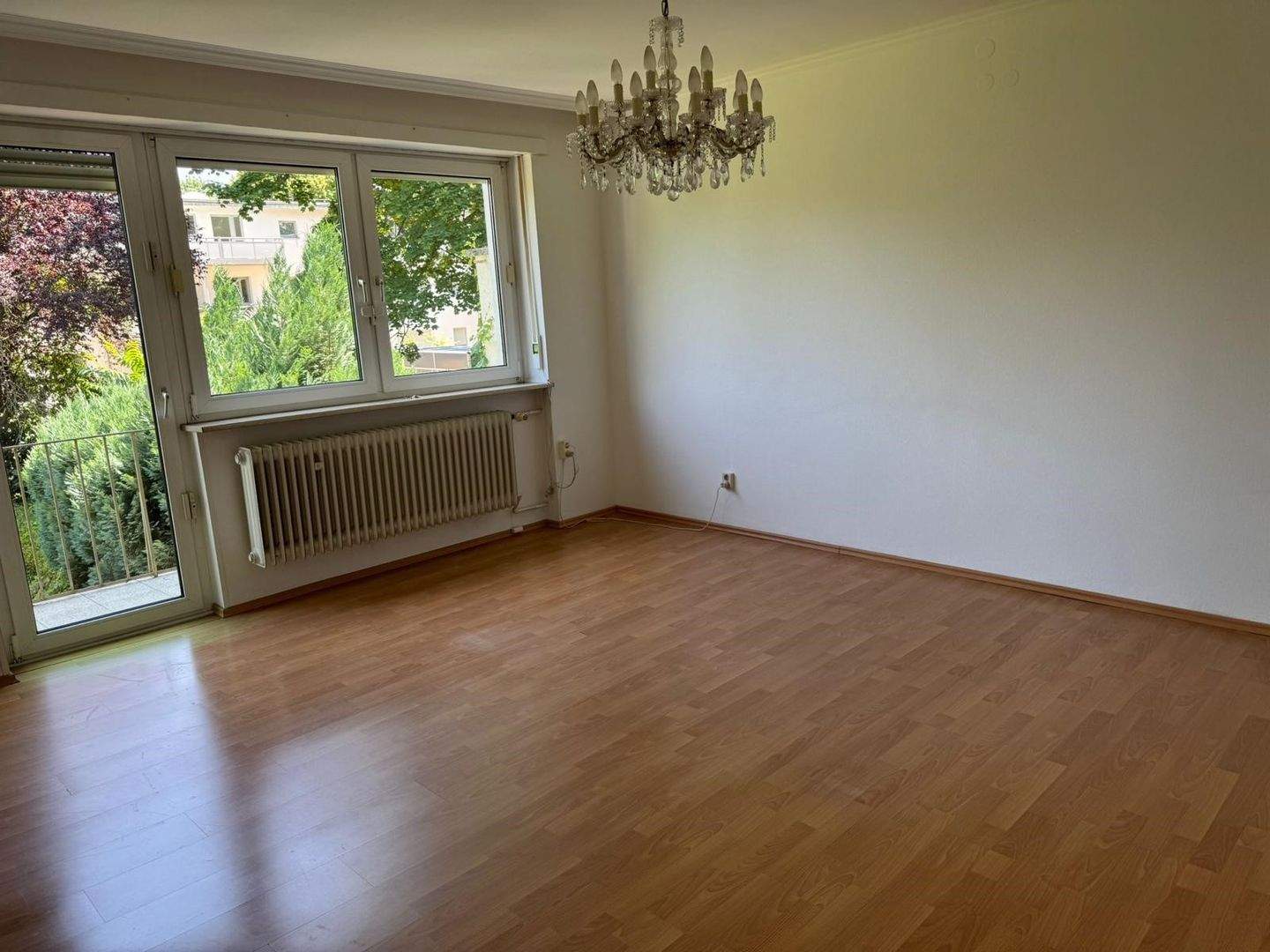 Raumwunder (5 Schlafzimmer) in guter Lage als RMH in Frankfurt am Main - Carl v. Weinberg Siedlung – Frankfurt am Main – Vorschaubild 8