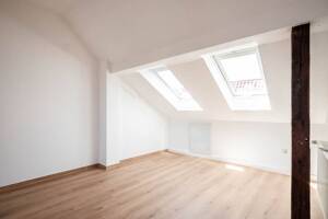 Renovierte Dachgeschosswohnung mit Einbauküche und Fernblick in Bielefeld Mitte – 33602 Bielefeld – Vorschaubild 7