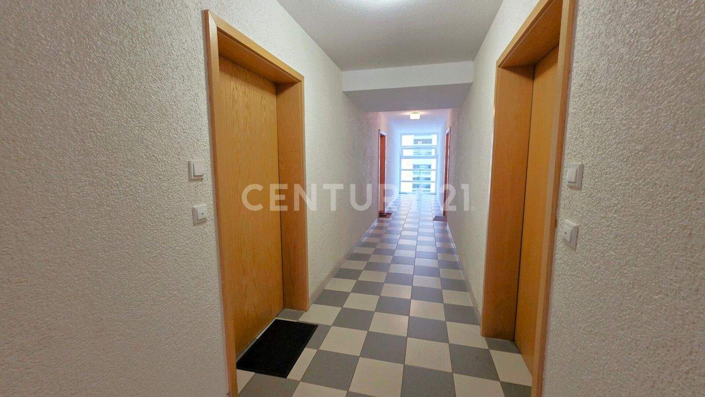 Traumhafte 2ZKB Maisonette - Wohnung mit Balkon in ruhiger Lage von Saarbrücken - Malstatt – Saarbrücken – Vorschaubild 7