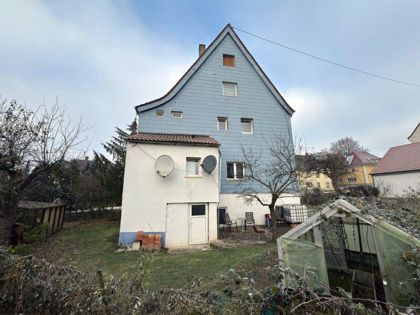Zweifamilienhaus in Ichenhausen mit Garten und Garage – Ichenhausen – Vorschaubild 3