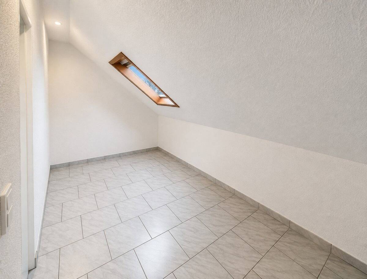 Jobcenter - ??? ???? - ?????????? - deine neue Wohnung ist fertig! – 44143 Dortmund – Bild 1 von 4