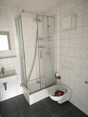 2 Raum Wohnung im Dachgeschoss – 4277 Leipzig – Vorschaubild 7