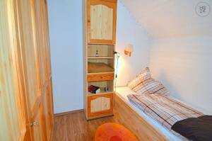 Schön möblierte 1-Zimmer Wohnung in ruhiger Lage in Fürth bei Nürnberg – 90766 Fürth – Vorschaubild 2
