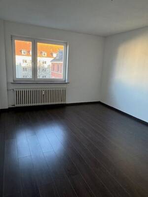 Helle, 3-Zimmer-Wohnung im 1. OG an nette Mieter zu vermieten. – 47057 Duisburg – Vorschaubild 7