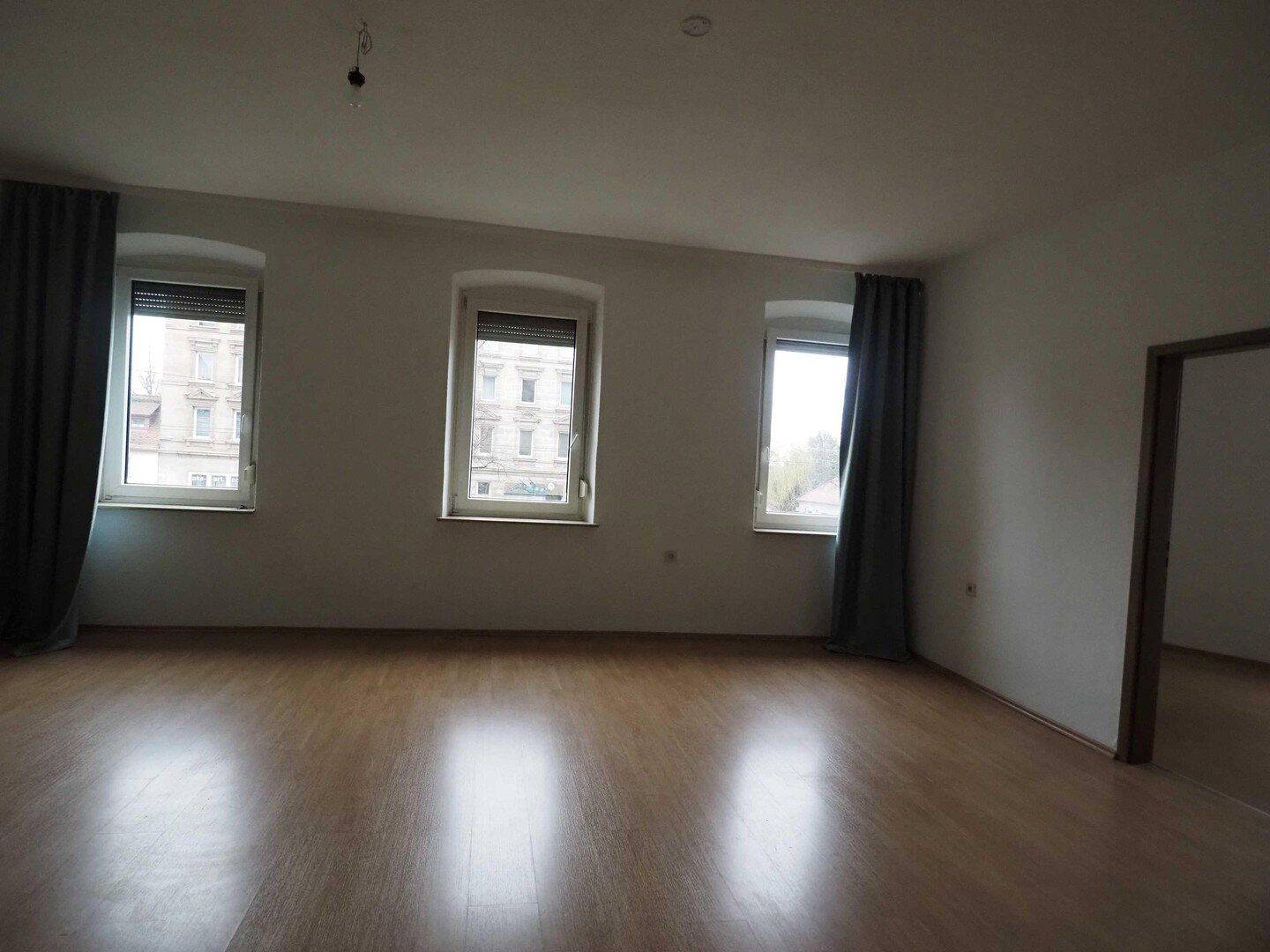 Vermietete 4 Zimmer Wohnung – Nürnberg – Vorschaubild 2