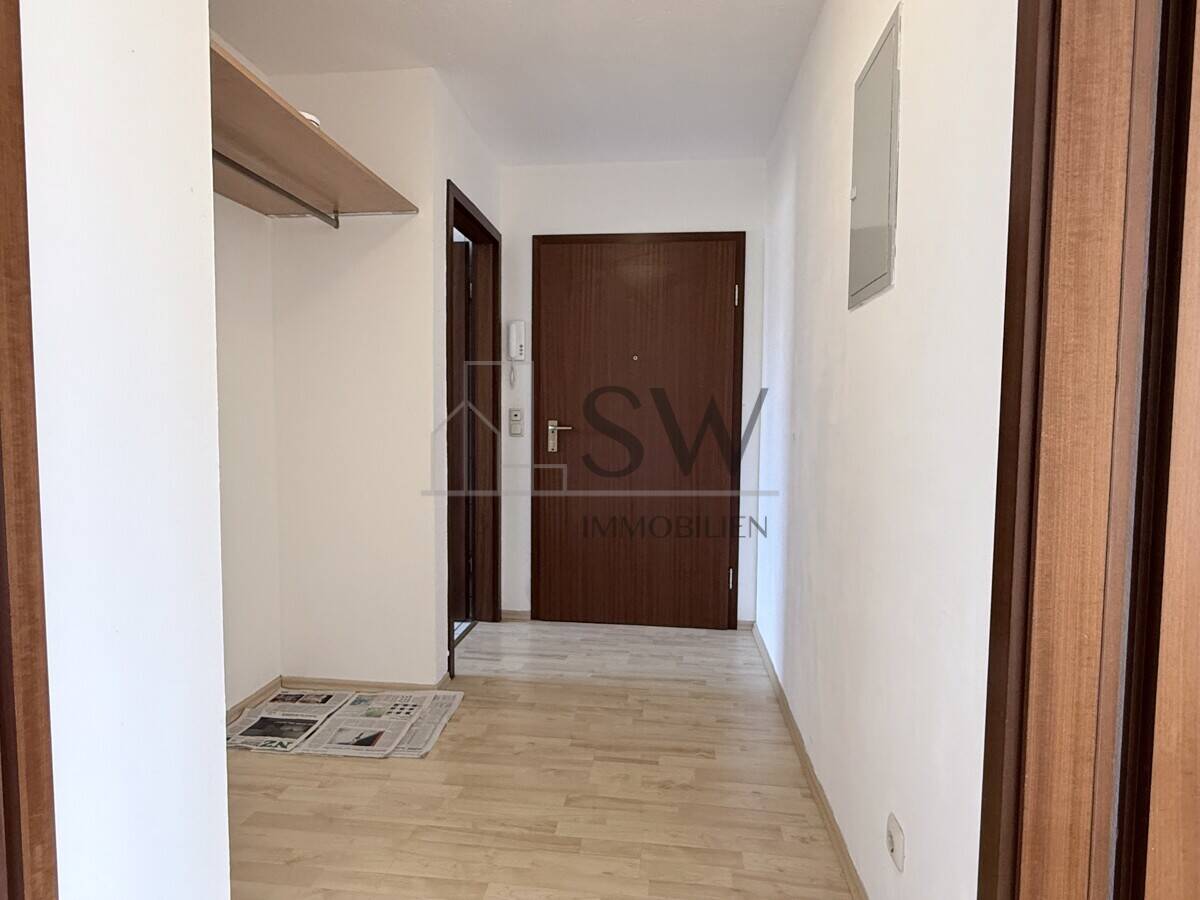 Lichtdurchflutete 2-Zimmer-Wohnung mit Aufzug & Duplex-Stellplatz in Nürnberg – Nürnberg – Vorschaubild 5