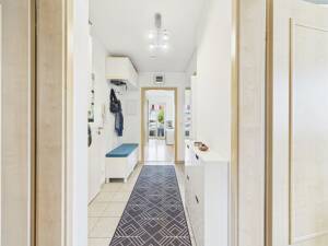 4-Zimmer-Wohnung mit attraktiver Raumaufteilung in kleiner Wohnanlage nahe dem Klinikum Ingolstadt! – 85049 Ingolstadt – Vorschaubild 7