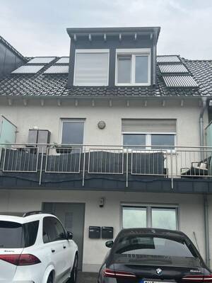 Energieeffiziensklasse A!Neuwertiges 2 Familienhaus! 2 Maisonettewhg., Balkon, Garten+Stellplätze – 51103 Köln – Vorschaubild 2