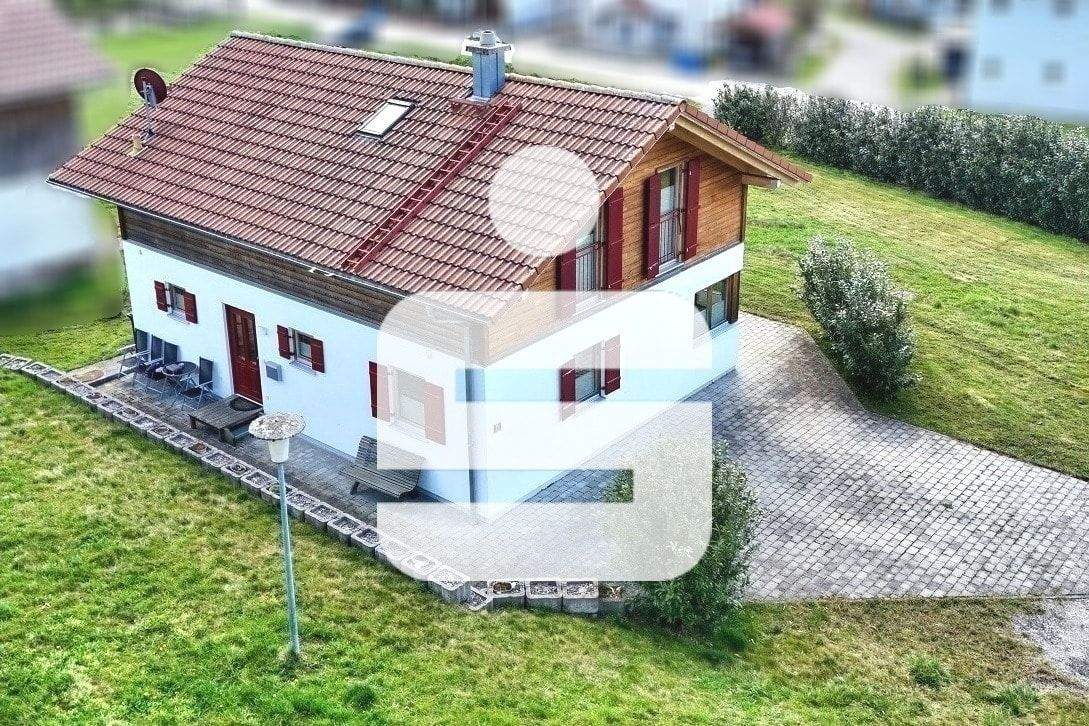 Ihre Gelegenheit: Tolles Haus mit viel Grund – Bad Birnbach – Bild 1 von 9