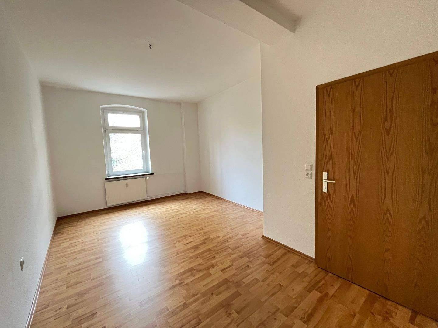 Helles 2-Zimmer-Apartment mit Balkon in Chemnitz-Bernsdorf – Chemnitz – Vorschaubild 5