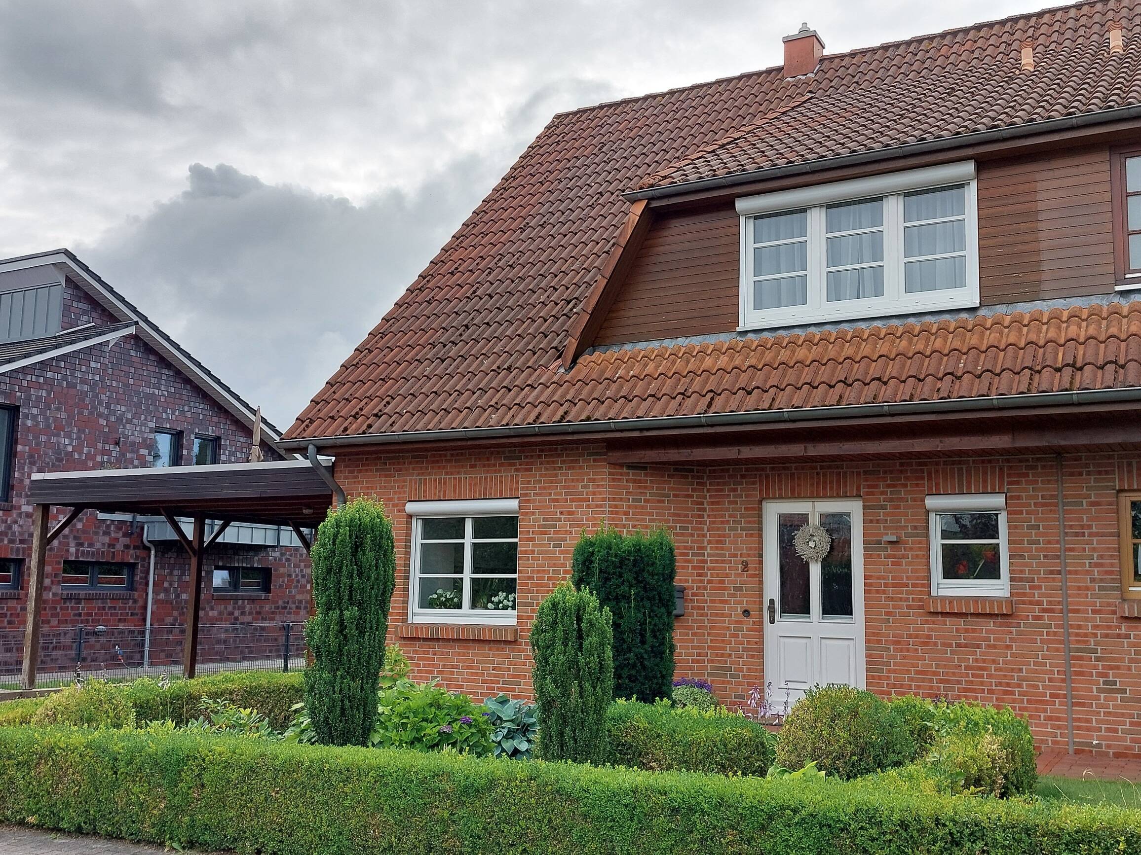 Doppelhaushälfte mit 350m² Grundstück in zentraler Lage in Harpstedt zu vermieten – Harpstedt – Vorschaubild 2
