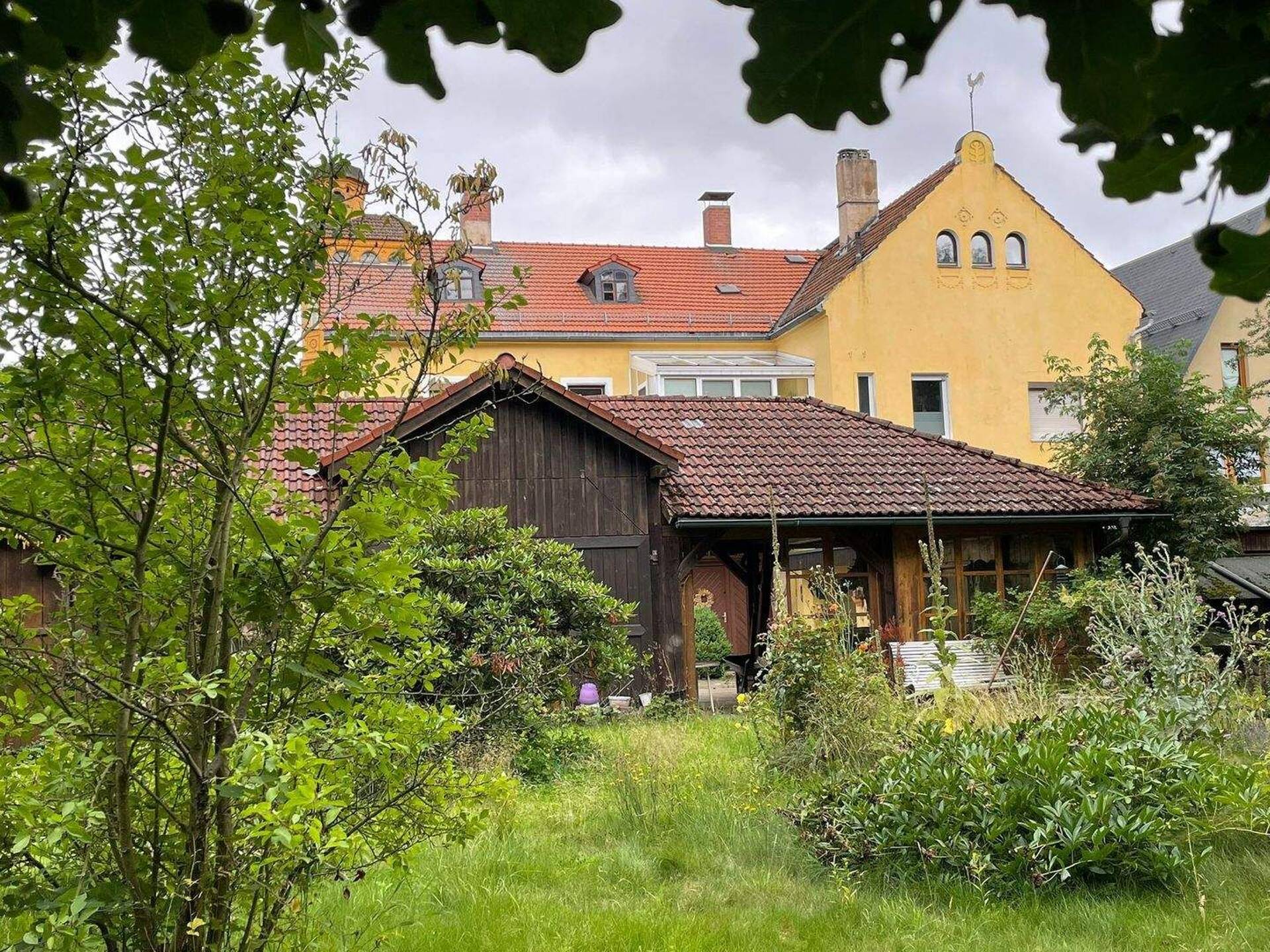 Haus in 95028 Hof mit 298 m² kaufen