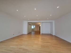 Elegante 3-Zimmer-Wohnung mit großzügiger Dachterrasse in der Bonner Fußgängerzone – 53111 Bonn – Vorschaubild 4
