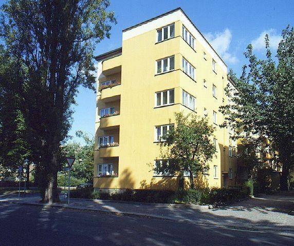 Eine 4 Raumwohnung mit 2 Balkonen, in zentraler, grüner Lage