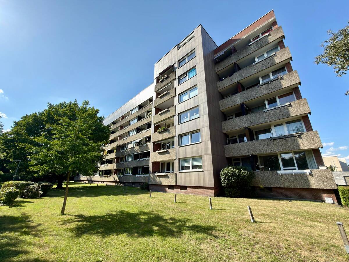 Leerstehende 1-Zimmer-Wohnung mit Südbalkon & Aufzug – 30559 Hannover – Bild 1 von 9