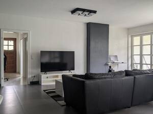 "Charmante 2 Zimmer Wohnung - Waldtrudering – 81827 München – Vorschaubild 2