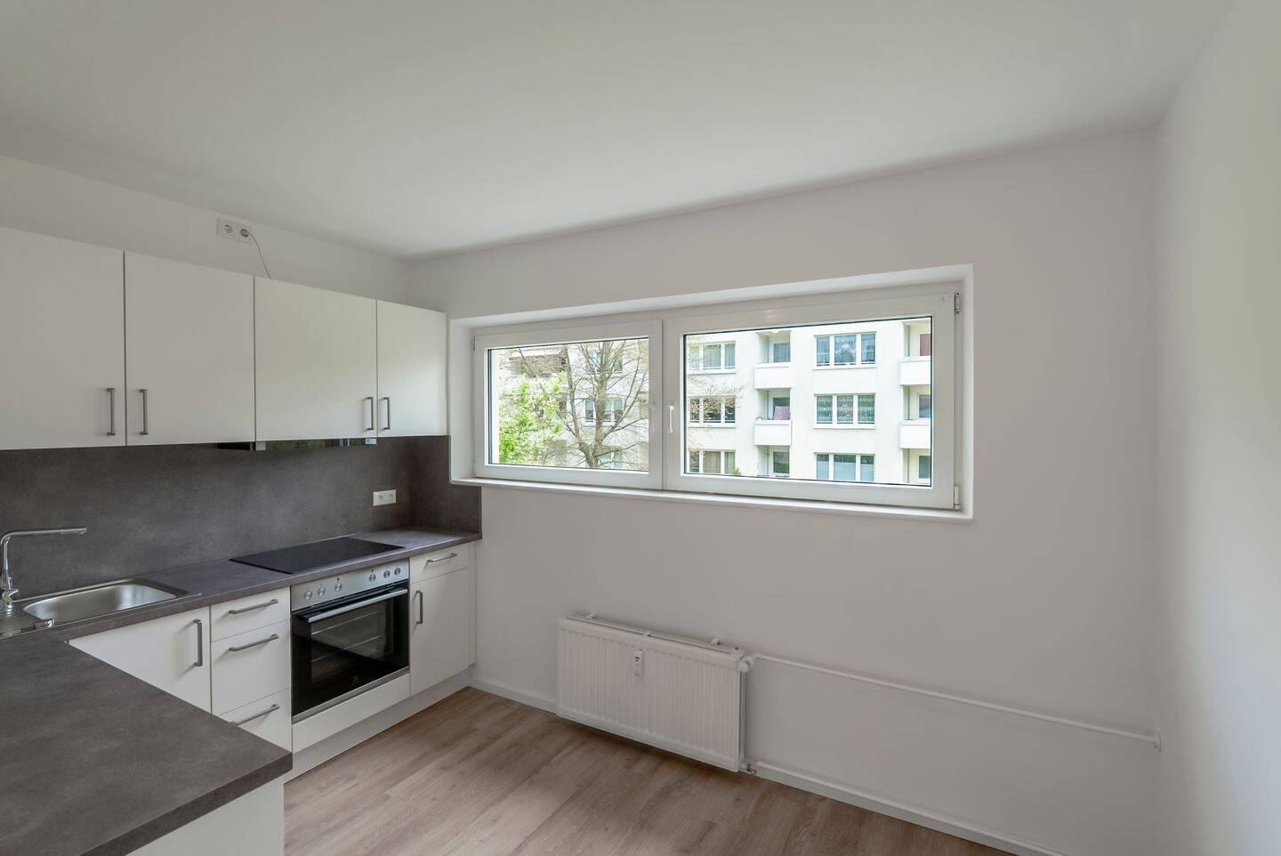 HUMMELSBÜTTEL: ERSTBEZUG 3 ZIMMER MIT BALKON – Hamburg – Vorschaubild 5