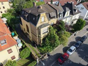 Leerstehende Gründerzeit Villa - sanierungsbedürftig, ideal zur Eigennutzung oder Kapitalanlage – 63071 Offenbach am Main – Vorschaubild 3