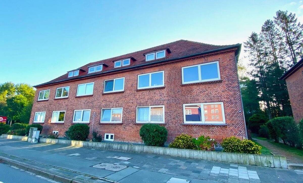 Ideal geschnitten! Geräumige 4-Zimmer-Wohnung in Flensburg-Mürwik – 24944 Flensburg – Bild 1 von 9