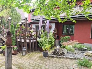 Vielseitiges 3-Familienhaus- Ideal für Mehrgenerationen & Vermietung – 46145 Oberhausen – Vorschaubild 3