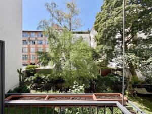 Idyllisch gelegene Altbauwohnung mit Balkon im Reuterkiez – 12047 Berlin – Vorschaubild 1