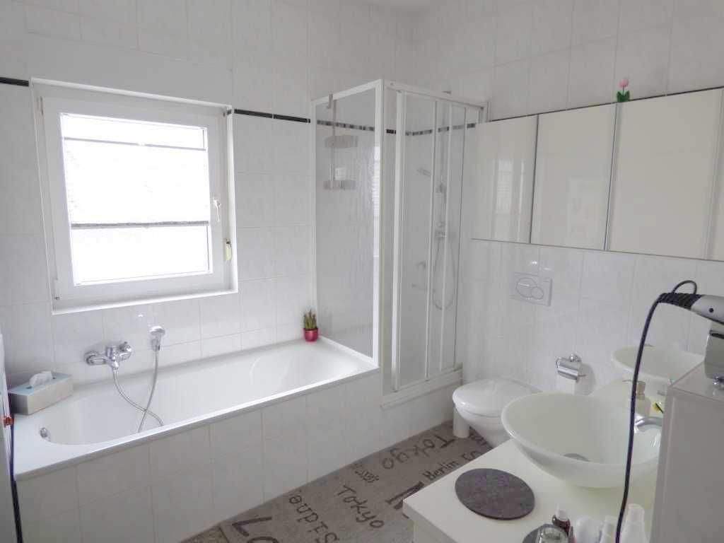 Penthousetraum mit 2,70 m Deckenhöhe und Dachterrasse – Wiesbaden – Vorschaubild 8