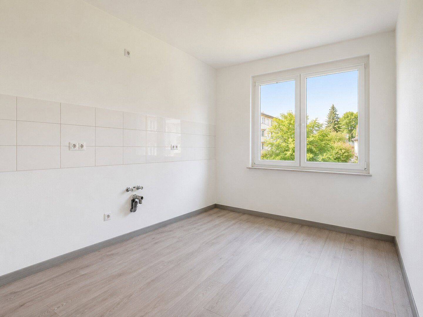 Essen: Renovated 3-room apartment, approx. 6% ROI, Commission-FREE – Essen – Vorschaubild 4